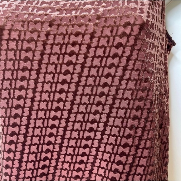 SOLD ❌SKIMS Limited Edition Velvet Bodysuit Chestnut Brown - Picture 4 of 5